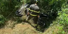 Incidente a Monghidoro, motociclista finisce in una scarpata: al Maggiore in gravi condizioni