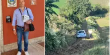 Il navigatore la fa finire nel fango. Il sindaco la tira fuori dai guai: “E poi mi ha ospitata in Comune”