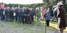 Rivivono i sette fratelli Cervi. Adelmo striglia i giovani: "Lottiamo, tutti insieme"