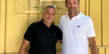 Il turista spazzino Simone Riva incontra il sindaco