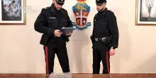 Nasconde in casa hashish e cocaina, arrestato 37enne a Bologna