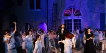 Don Chisciotte ad ardere. La partenza è subito col botto