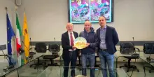 Vallefoglia, terra di motori. Ucchielli e Calzolari premiano Ottaviani