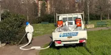 Maxi incendio Inalca. Frammenti di amianto, il Comune chiude ancora il parco della Resistenza
