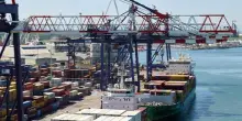 Container fermati al porto: "Speriamo che i rapporti con le imprese continuino"