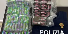 Aveva 10 chili di hashish. In manette un ’corriere’