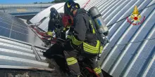 Incendio in un capannone a Villa Fastiggi: paura ma nessun ferito