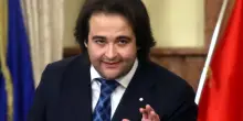 Campanella, auto nell’area verde . FdI: "Un pericolo per le famiglie"