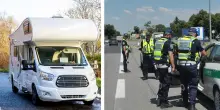 Ubriaco alla guida di un camper sequestrato: aggredisce gli agenti e viene arrestato