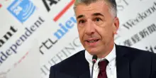 Grande folla per Gino Cecchettin : “Vivo per Giulia, si parta dagli uomini per cambiare”