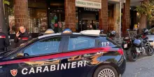 Furto in piazza Trento Trieste. Rubati soldi e documenti a un anziano di 84 anni