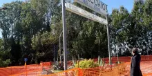 Chiude il ponte sul Volano: "A Pasqua stop al cantiere". La stagione rischia grosso