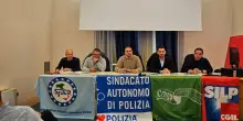Polizia, i sindacati fanno squadra: "Carenza di organico va risolta. Sicurezza passa in primis da noi"