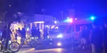 Rissa allo Scalo Zero di Senigallia: volano tavoli e sedie. Buttafuori ferito alla testa