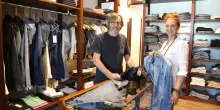 Shopping sotto la canicola. Saldi al via, ogni famiglia spenderà 203 euro