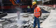 Caldo e cantieri del tram: "Stop nelle ore torride anche senza allerta rossa"