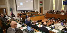 Variazione di Bilancio, ok in Aula. Fornasini: "Investimenti, 18 milioni". Buriani (Pd): "Serve trasparenza"