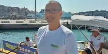 Il tour di Ricci sulle spiagge: "Il porto è fuori dalla Zes. Acquaroli, basta scappare"