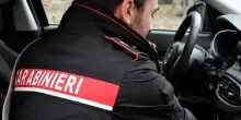 Bologna, rubano il cellulare a una ragazza e poi le chiedono il riscatto: due arrestati