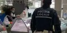 Mercato coperto. Fermato un ubriaco