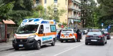 Pauroso incidente tra auto e moto: grave ragazzo di 17 anni