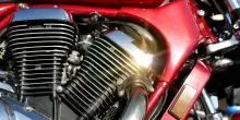 Raduno illegale di auto e moto modificate: 80 identificati e raffica di multe