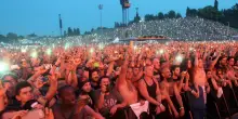 AC/DC, un mese al grande show di Imola: ecco i treni speciali post-concerto