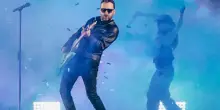 Cesare Cremonini incanta il Dall’Ara: “Bologna abbracciami e vieni a sognare con me”