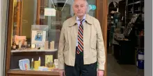 Farmacista rapinato in pieno centro: “Si sono finte clienti poi l’aggressione”