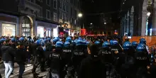 Libera la ragazza arrestata durante la manifestazione pro Hamas a Bologna