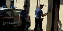 Rompe la mandibola alla madre di 72 anni: allontanato da casa