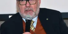 "Conclave e sfide irrisolte del pontificato"
