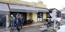 L’alba di terrore a Borello. Un ventenne finisce in manette per le rapine ai passanti e alla barista