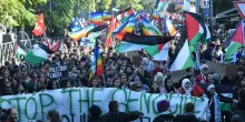 Una grande marea per Gaza. Stazione chiusa e treni fermi: "Abbiamo bloccato tutto"