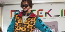 Villalobos accende la notte sotto la ‘piramide’