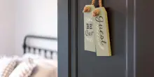 Classifica B&B 2025, Bologna al quinto posto tra le città più care dove dormire: ecco quanto costa