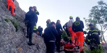 Cade dalla Terza Torre a San Marino durante l’arrampicata: si cerca il corpo