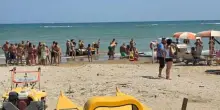 Turista 40enne stava per annegare: Nicola e Riccardo sulla moto d’acqua la salvano