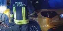 Reggio Emilia, grave dopo schianto in auto contro albero