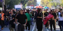 L’irritazione dei negozianti: "Le manifestazioni al sabato danneggiano lo shopping"