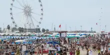 Stranieri salva estate. Alberghi quasi pieni, agosto chiude in pari. Settembre mese chiave