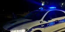 Droga e alcol in macchina, nei guai