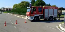 Tubazione rotta, fuga di gas. Intervengono i vigili del fuoco