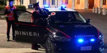 Aggredita e stuprata per strada: l’aggressore riesce a fuggire