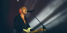 "Torno all’origine delle mie canzoni". Alex Britti in tour con ’Feat.pop’