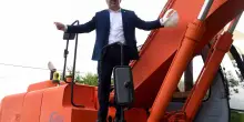 Vicesindaco sulla ruspa abbattè il campo nomadi. Lodi condannato a sette mesi. "Ma lo rifarei"