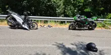 Violentissimo scontro tra una moto e uno scooter a Monghidoro: grave ragazzo di 17 anni