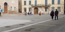 Piazza Federico II si "riempie" di verde e arredi