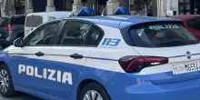Non può avvicinare la madre. Le chiede soldi per la droga