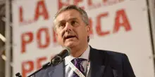 L’inchiesta su Minardi: “Mai compiuto quegli atti”. Ma FdI parte all’attacco